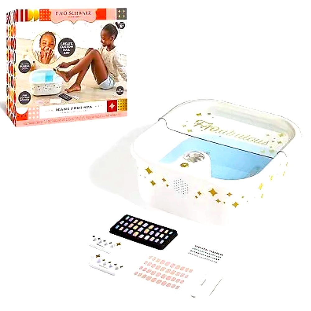 FAO Schwarz Pampered Manicure and Pedicure Spa Beauty Set
